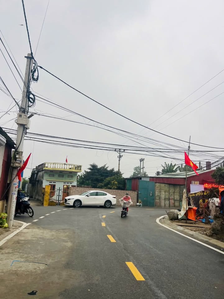 Đất Vàng Đại Đức 90m² - Ngay Ngã 3 Kinh Doanh - Hướng Đông Mát Lành