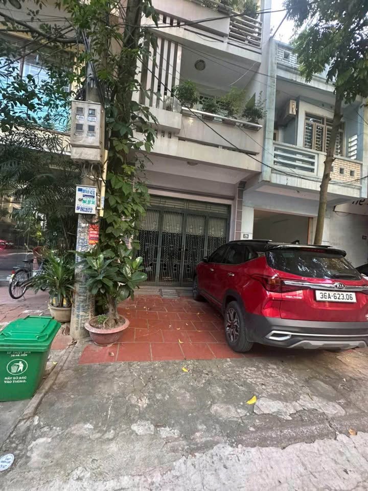 Nhà riêng Thanh Hóa 90m² giá 7 tỷ - Ô tô vào tận nhà!