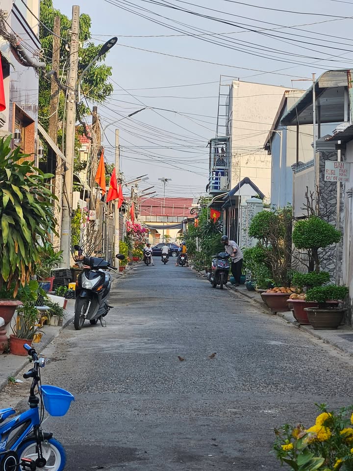 Nhà 85m² Đường Phạm Hữu Lầu, Cần Thơ - Sẵn Sàng Vào Ở Ngay