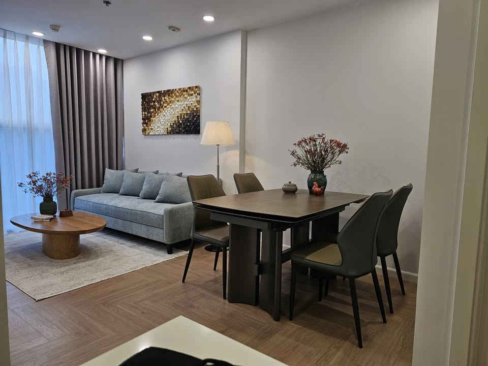 Cho thuê Studio cao cấp 90 Đường Láng, Đống Đa - Có Slot Oto, Tiện ích 6 sao