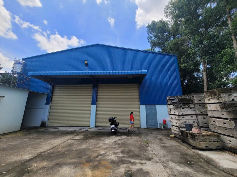 Bán Xưởng 1770m² Tân Định, Bình Dương - Sẵn Sàng Sản Xuất
