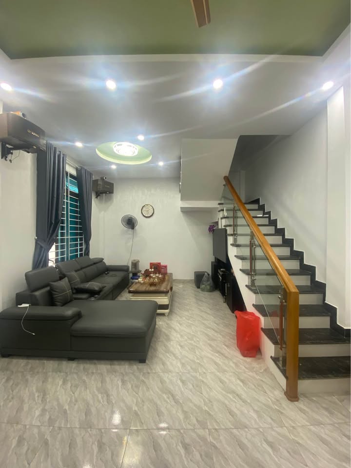 Nhà 3 Tầng Đông Tác 40m² - Sẵn Sàng Vào Ở Ngay