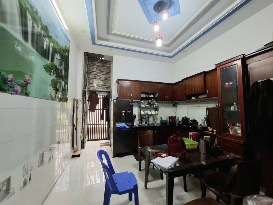 Nhà 4 Tầng Quận 12, 51m², Oto Đậu Cửa, Giá 6 Tỷ