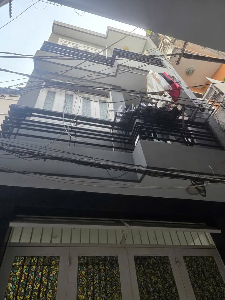 Nhà 4x4.5m Phạm Văn Hai, P3 Tân Bình - 3.5 Tỷ, Sổ Hồng Sẵn Sàng