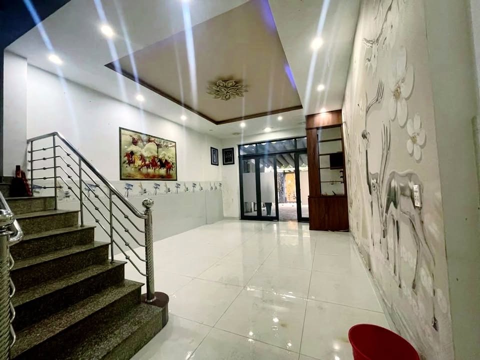 Nhà Cẩm Lệ 143m² Đường 5.5M - Giá 12 Tỷ - Sẵn Sàng Cải Tạo Kinh Doanh