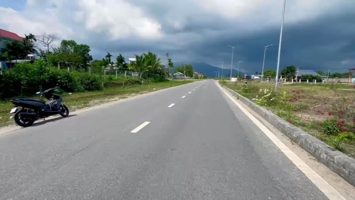 Đất nền Hòa Tiến Đà Nẵng 1500m² chỉ 2.3 tỷ – Sổ hồng chính chủ