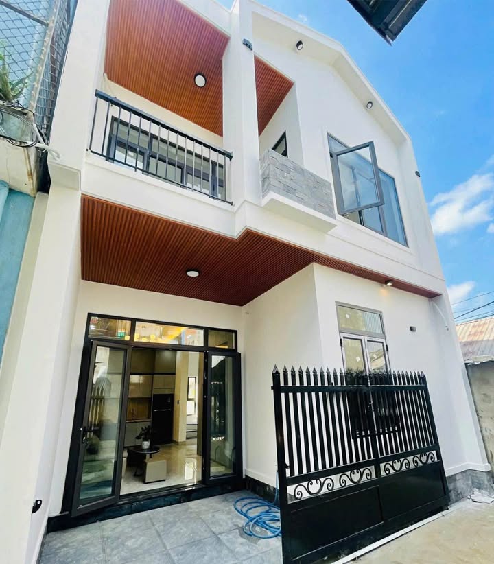 Nhà Ngự Bình An Cựu 60m² - 2.86 Tỷ - Sẵn Sàng Đón Chủ Mới