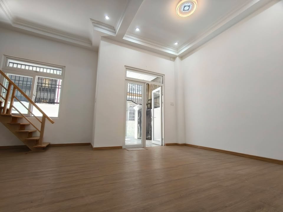 Nhà riêng Đà Lạt 65m² Hẻm Ngô Quyền - Ô tô vào tận nhà, 4.86 tỷ