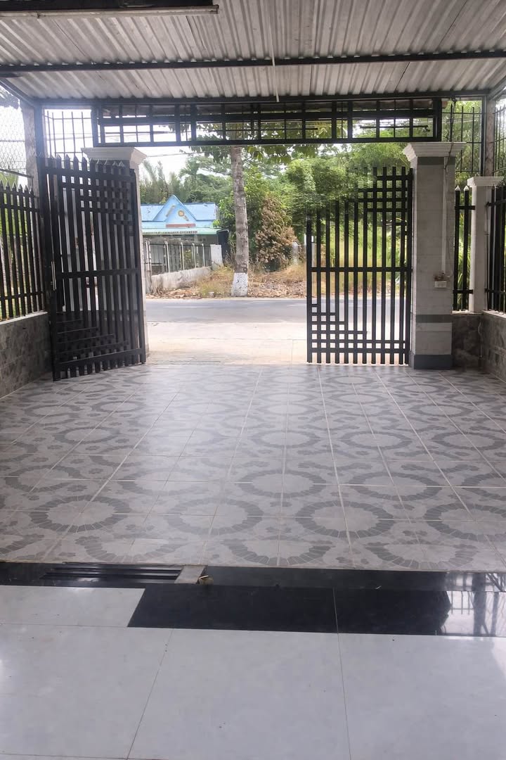 Bán nhà mặt tiền Huỳnh Thị Nỡ Cái Răng 140m² giá 2.6 tỷ - Vị trí đẹp