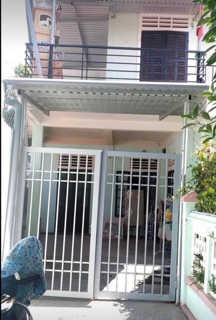 Nhà 140m² 6PN Huế - Dòng Tiền Ổn Định 2.5 Tỷ - Vị Trí Vàng