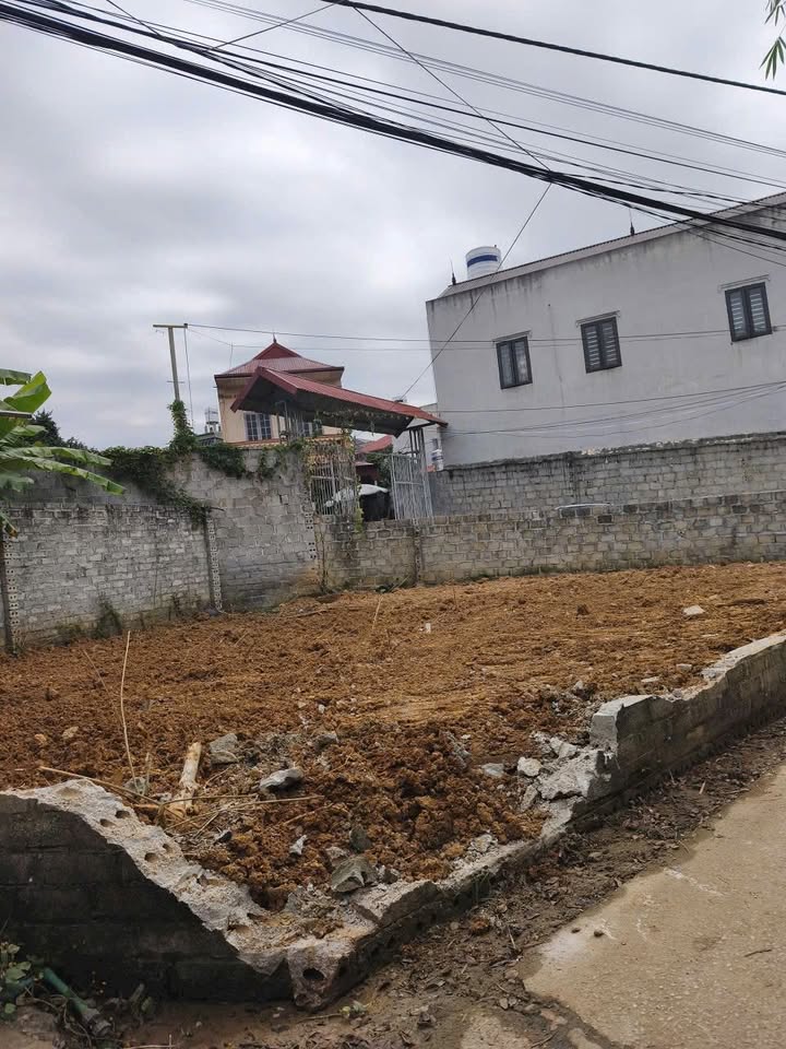 Bán Đất 120m² Hướng Tây Nam, Sổ Đỏ Chính Chủ Gần KĐT NHD Lạng Sơn