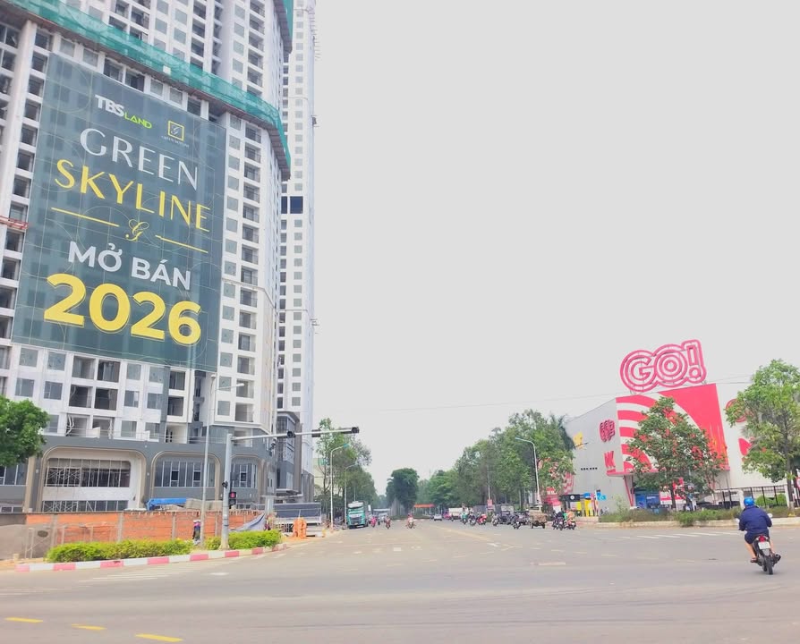 Nhà Góc 2 Mặt Tiền Kinh Doanh 160m² - Ngay BigC Go Dĩ An, Thủ Đức