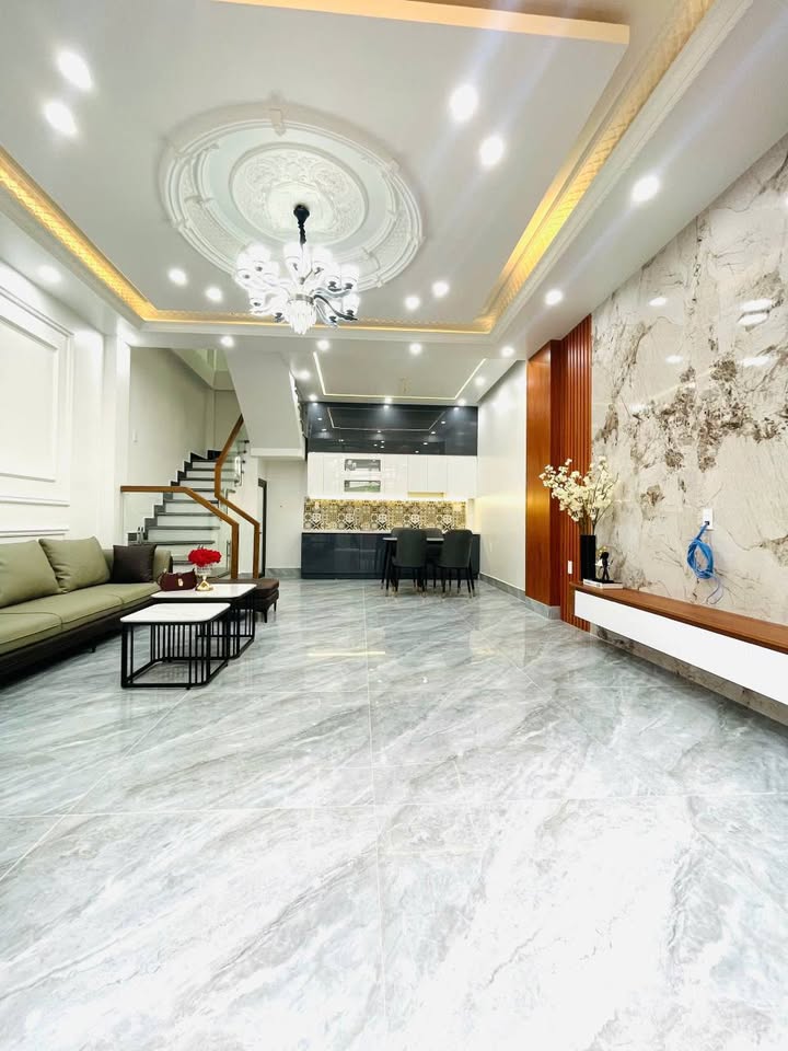 Nhà riêng Miếu Hai Xã 45m² giá 3.79 tỷ - Giá tốt hiếm có!