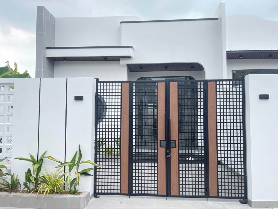 Bán Nhà Rạch Giá 90m² Giá 2.099 Tỷ - Sẵn Sàng Ở Ngay!