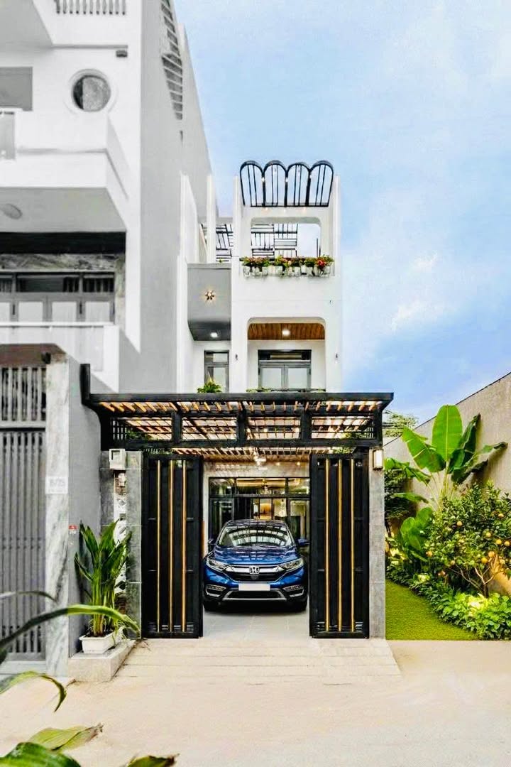 Nhà 3 Lầu Đường Thạnh Lộc 12, Q12 - 7.3 Tỷ, Xe Tải Đậu Cửa