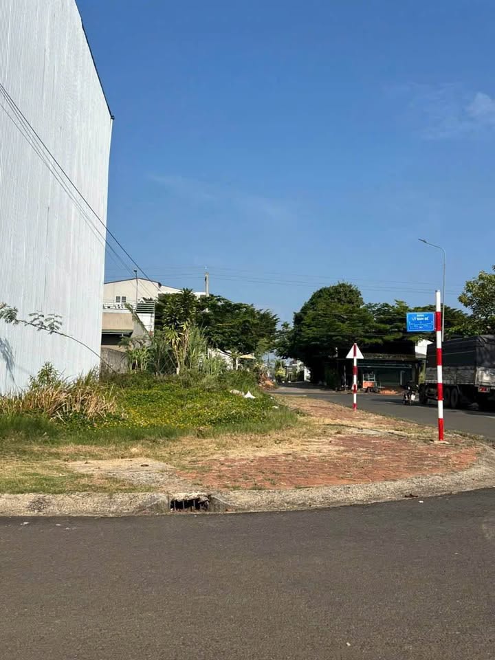 Nhà Phố Lý Nam Đế, Bảo Lộc 126m² – Vị trí đắc địa, kinh doanh đỉnh!