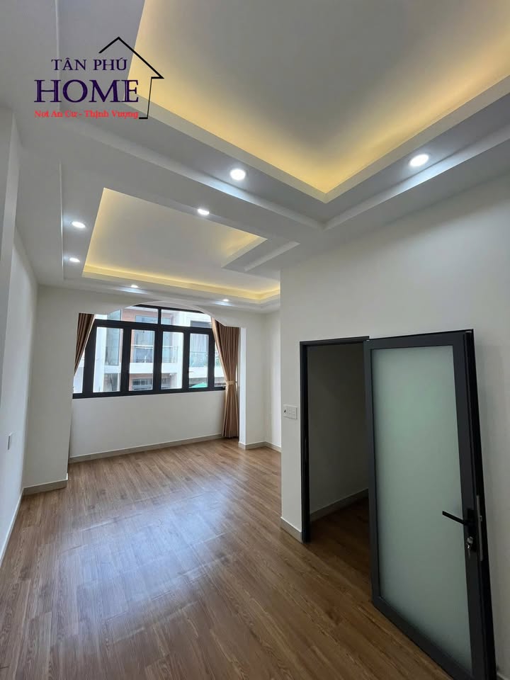 Nhà riêng Quận Tân Phú 44m² giá 15 triệu - Ô tô vào tận nhà!