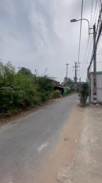 Nhà Phố Cần Giuộc 100m² giá 2.89 tỷ - Mặt tiền kinh doanh đắc địa!