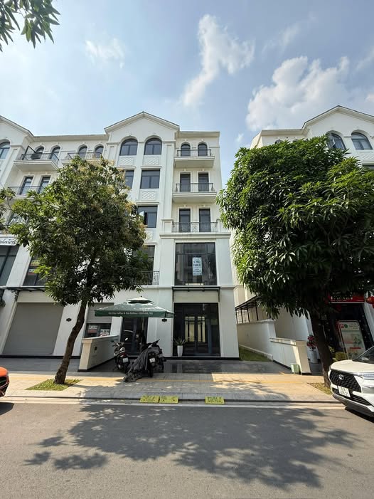 Cho thuê Nhà phố Vinhomes Grand Park - Căn góc 162m² - Sẵn sàng kinh doanh