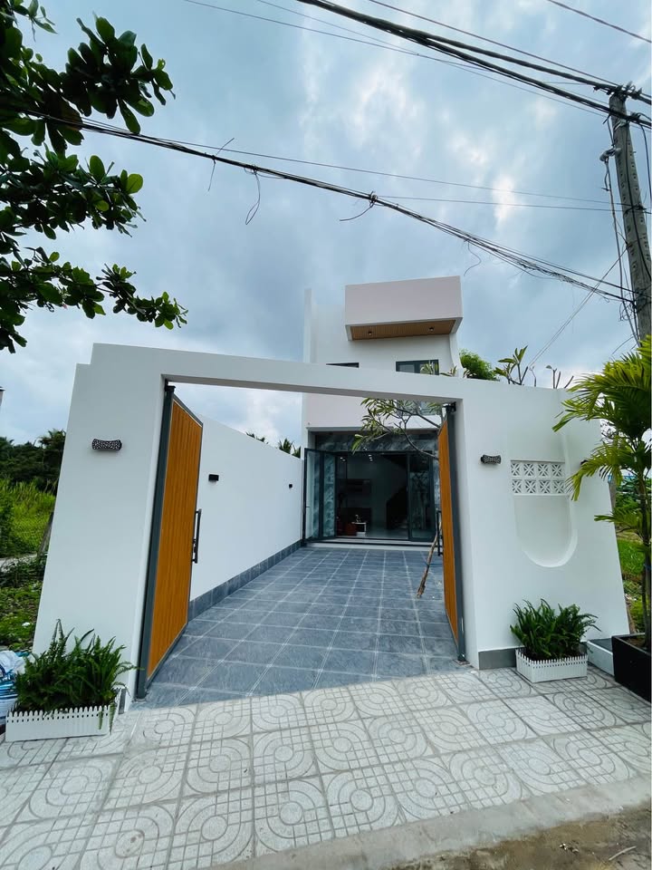 Nhà Phố Mỹ Tho 99m² - Mặt Tiền Kinh Doanh, Đón Lộc Đầu Năm!