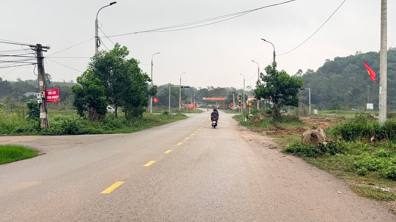 Đất nền Thị xã Phú Thọ 100m² - Sổ đỏ chính chủ, tiềm năng sinh lời!