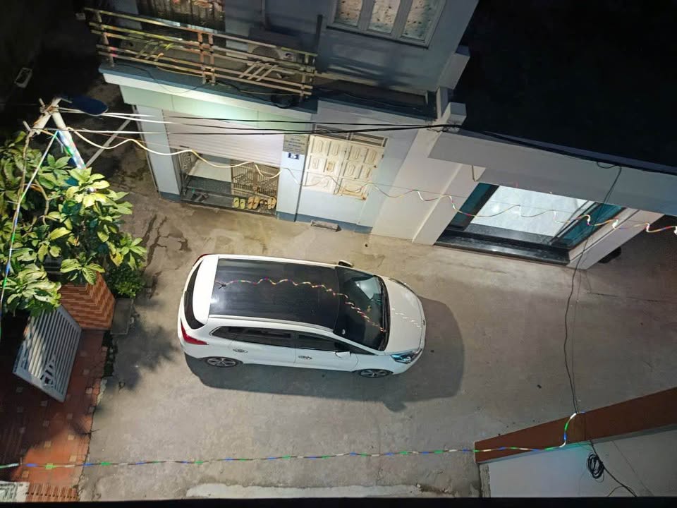 Bán nhà 3 tầng Quán Trữ 65m² giá 4 tỷ - Ô tô đỗ cửa ngay!