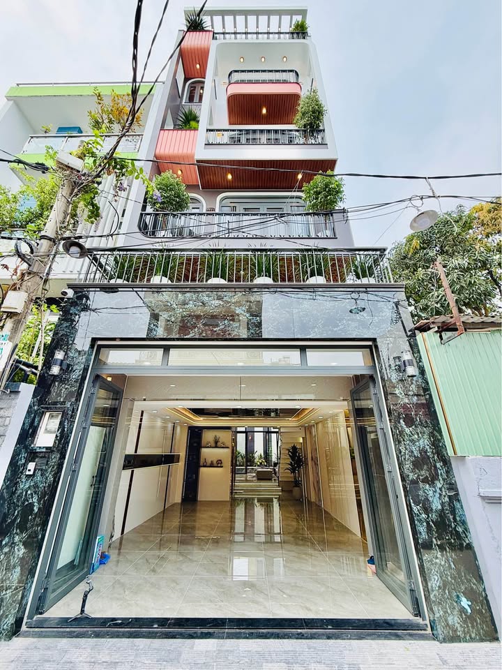 Nhà riêng Gò Vấp 90m² Lê Đức Thọ - Thang máy, SmartHome, ở ngay!