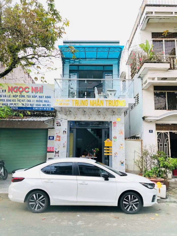 Nhà Mặt Tiền Rạch Giá 70m² - Kinh Doanh Sầm Uất, Giá 2.6 Tỷ