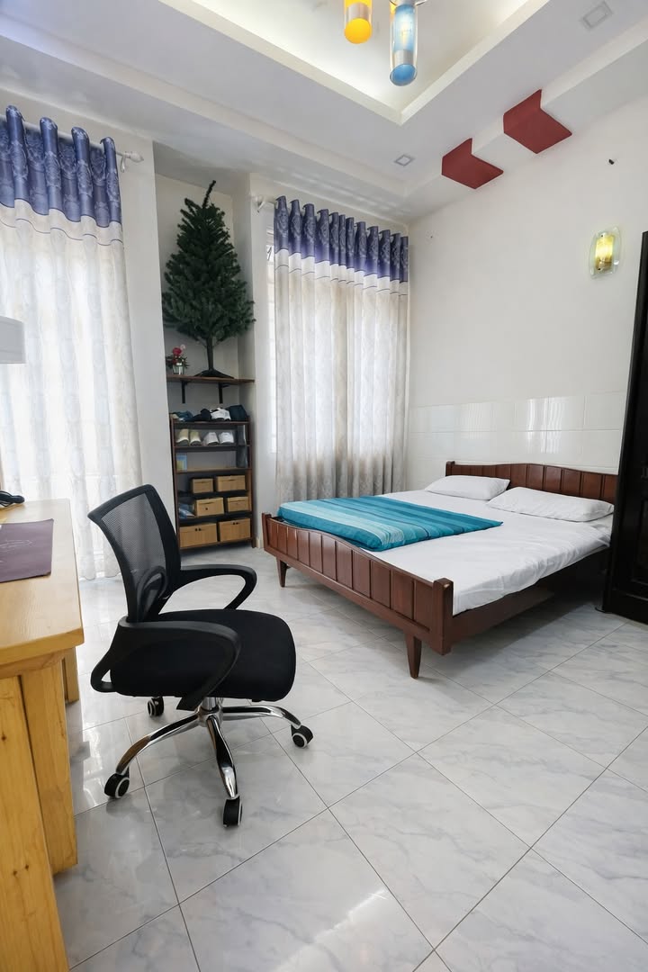 Nhà 4 Tầng Giáp Quận 11, Khuông Việt 112m² giá 10.86 tỷ - Giá tốt hiếm có!