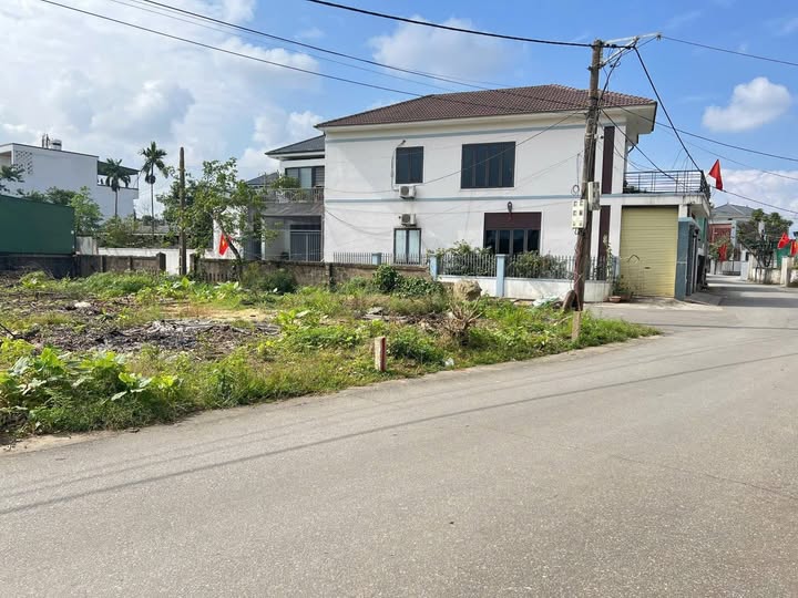 Đất nền Thạch Quý, TP Hà Tĩnh 110.5m² - Đường to ô tô, giá chỉ 2.9 tỷ!