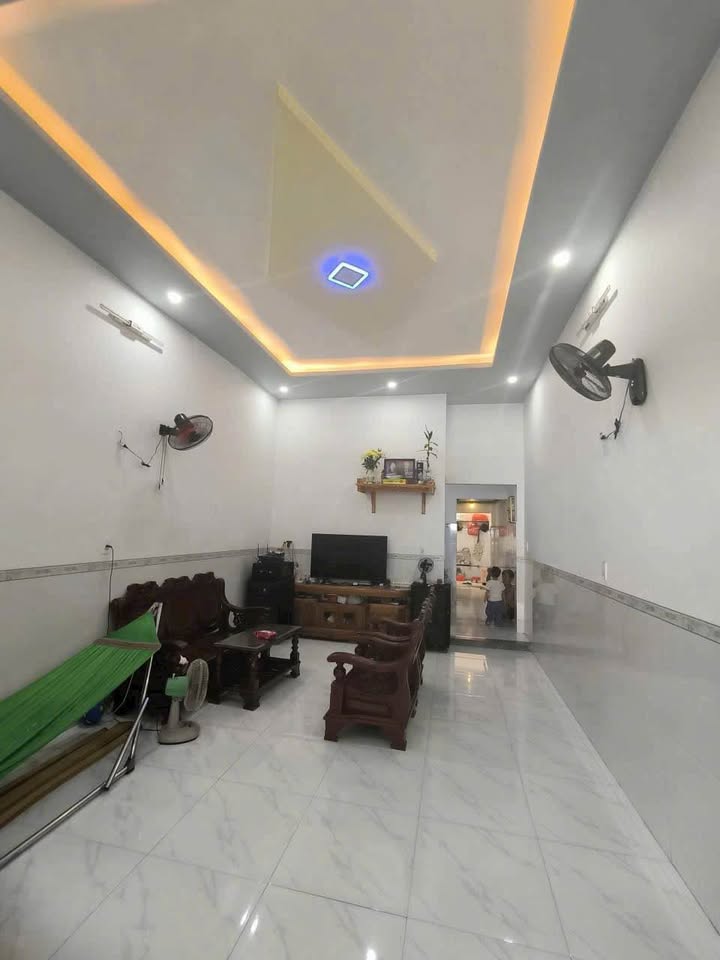 Nhà riêng Trảng Dài 88m² - Đường 7m, ô tô vào tận nhà, chỉ 1.35 tỷ!