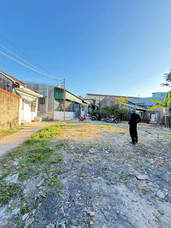 Đất Thổ Cư 40m² Bùi Thị Xuân, Tuy Phước - Giá 5xx Triệu, Gần Trường Học