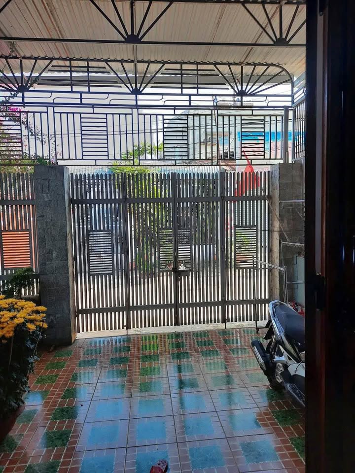 Nhà mặt tiền Bà Huyện Thanh Quan 5.5 triệu - Thích hợp KD ngay!