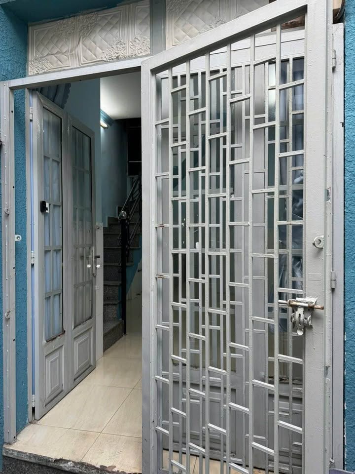 Cho thuê nhà nguyên căn 2PN đường Phan Đình Phùng, Phú Nhuận - 6.5 triệu/tháng