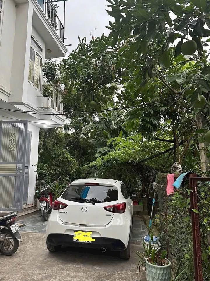 Nhà Đông Mỹ - 31m² Sổ Đỏ Nở Hậu, Ô Tô Đỗ Cửa - Giá 4.2 Tỷ