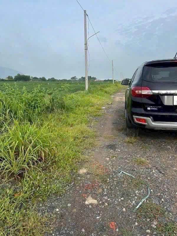 Đất nền Phú Mỹ, BRVT 210m² giá 480 triệu - Sổ đỏ chính chủ, công chứng ngay!