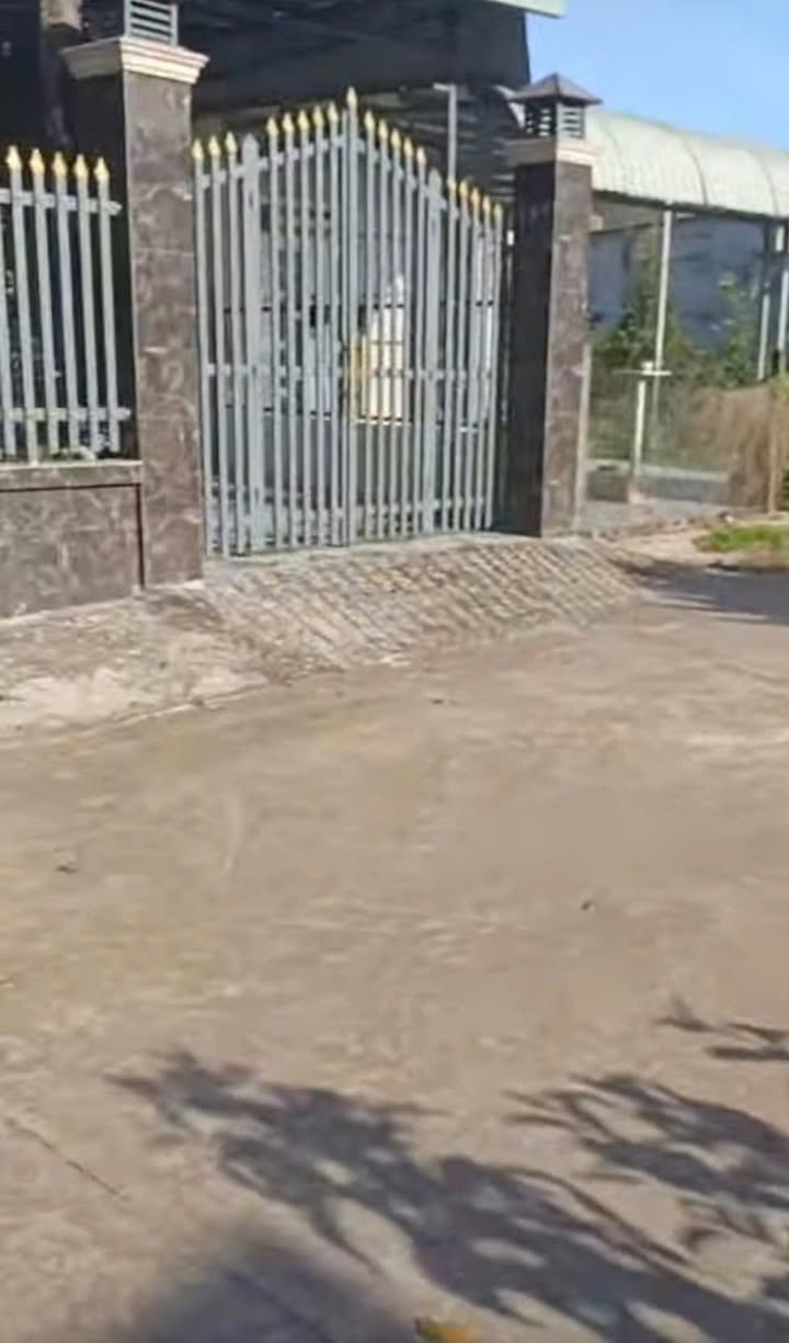 Đất Nền Tam Lập Bình Dương 200m² - Sẵn Nhà Cấp 4, Gần KCN