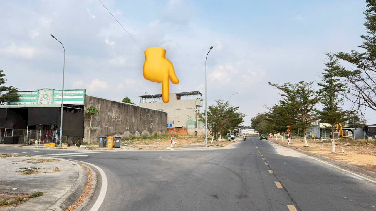 Đất nền Khu C VSIP 2 Tân Uyên 300m² - Sổ đỏ chính chủ