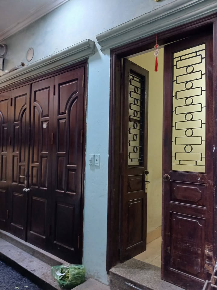 Nhà Sổ Nở Hậu 60m² Đống Đa - 3 Tầng, Gần Bách Kinh Xây Giá 12 Tỷ