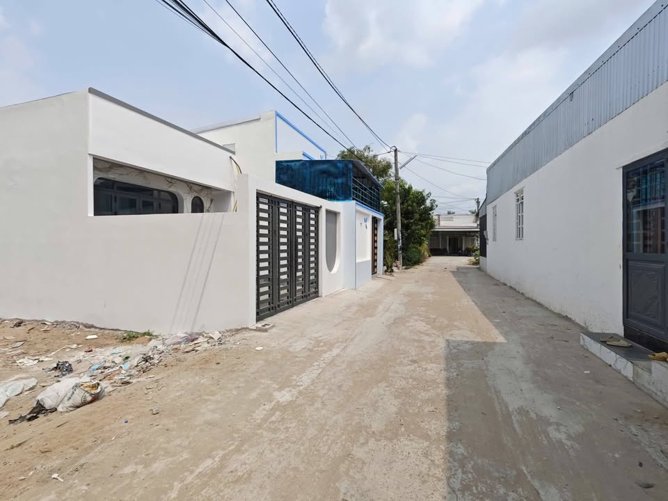 Nhà riêng Rạch Giá 100m² chỉ 1.45 tỷ - Ô tô vào tận nhà!