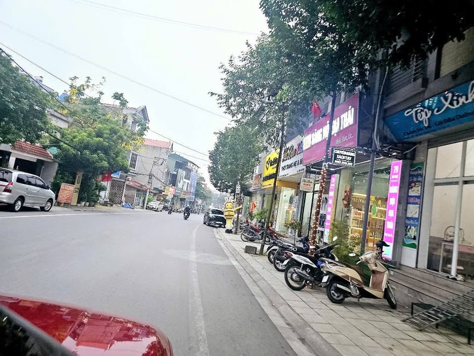 Nhà Phố Mặt Tiền Phố Vũ Duệ, Việt Trì 134m² - Đầu tư sinh lời ngay!