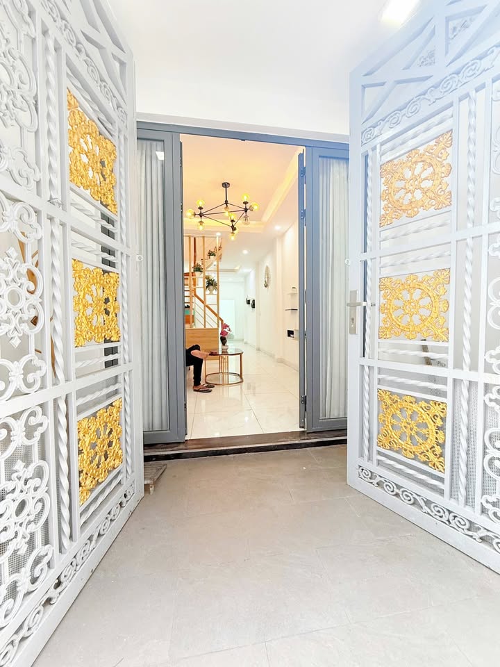 Nhà phố 2 Tấm, 40m², P.3, Q.4 - Sổ Hồng Riêng, Giá 4.7 Tỷ