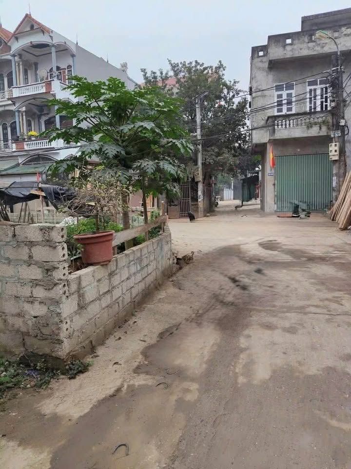 Đất nền Sơn Tây 70m² chỉ 3 tỷ - Đất thổ cư 100%