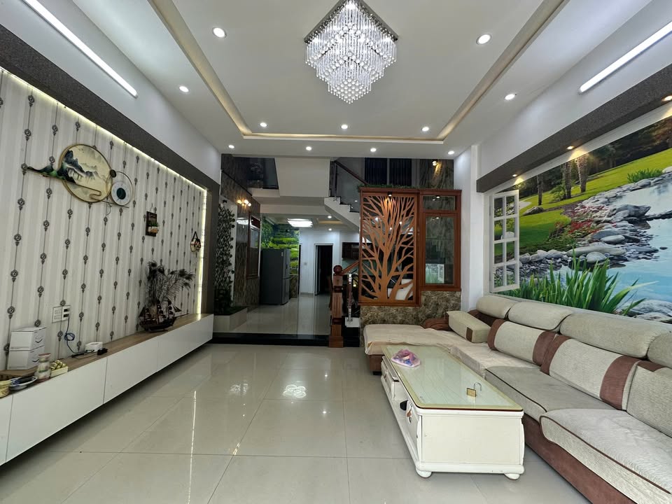 Cho thuê nhà mặt tiền Hòa Minh 83m² - Vị trí kinh doanh đắc địa