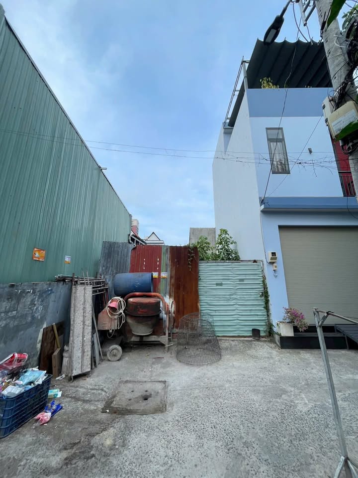 Đất Vàng Quận 7 - 40m² Sổ Hồng Riêng - Giá 3.2 Tỷ