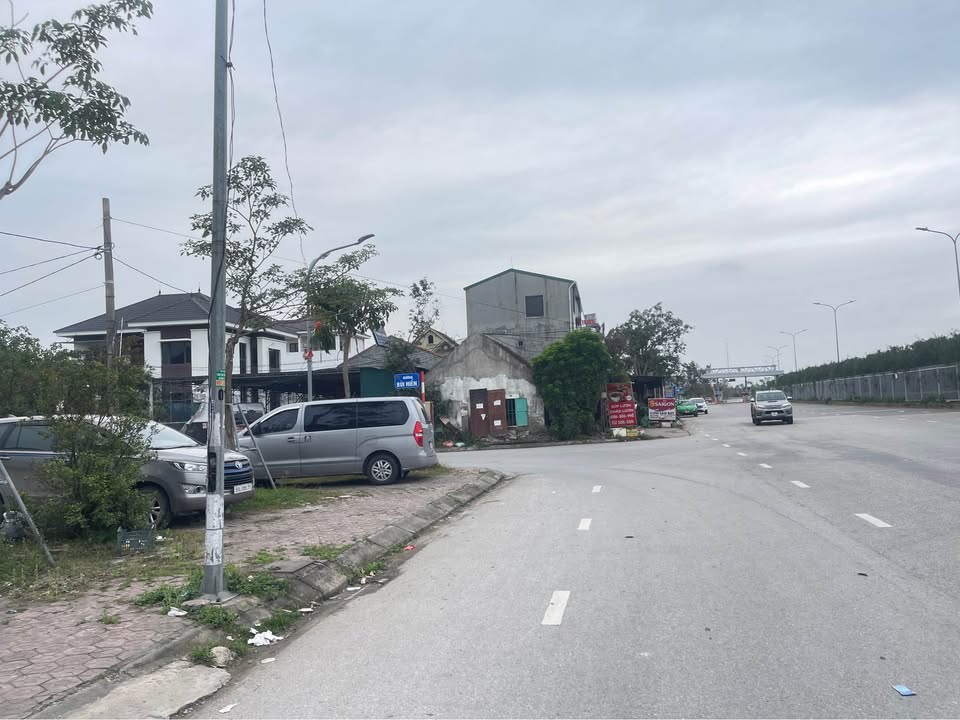 Nhà 2 Tầng Nghi Kim TP Vinh 103.7m² - Ô tô vào tận nhà, kinh doanh đỉnh!