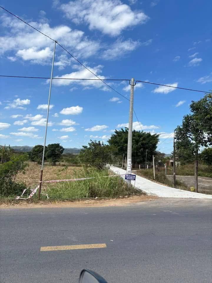 Đất nền 2 mặt tiền Tỉnh Lộ 9, Krông Pắc - Sổ đỏ 330m²