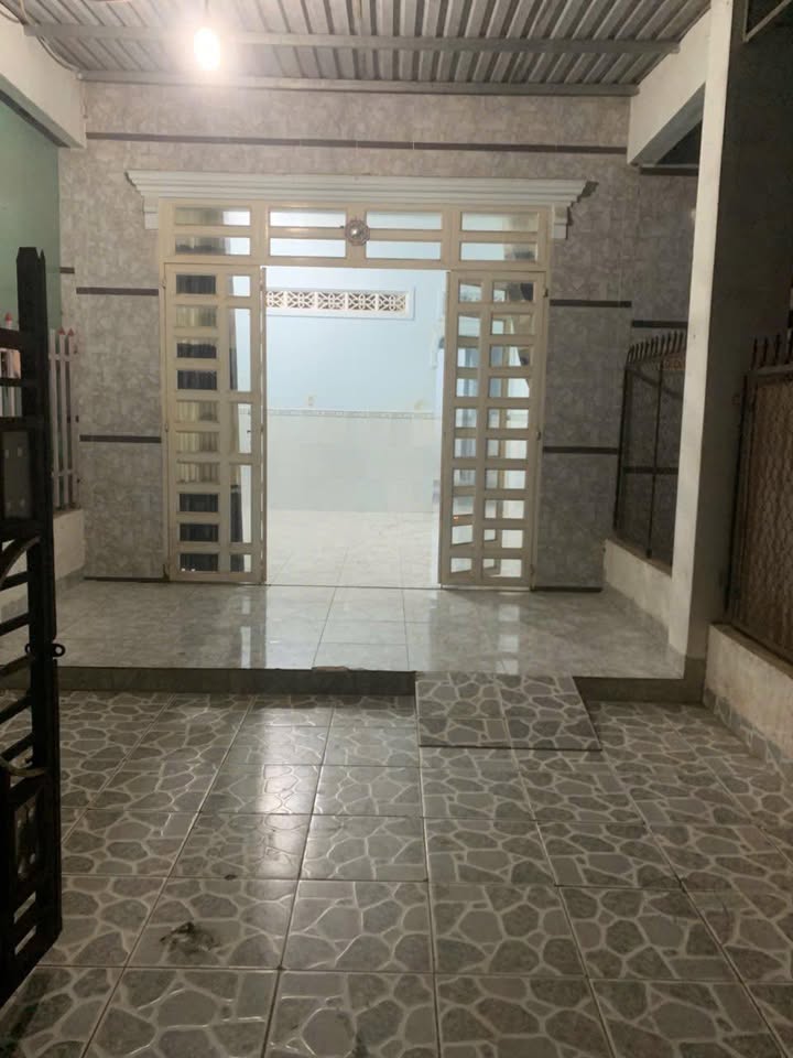 Cho thuê nhà nguyên căn P. Tân Xuân, Đồng Xoài - 2PN, Giá 3 Triệu/Tháng