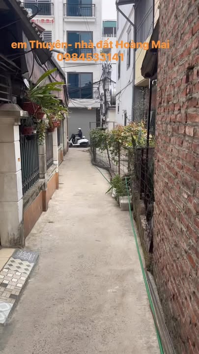 Nhà riêng Hoàng Mai 50m² hơn 12 tỷ - Ô tô vào tận nhà, thang máy!