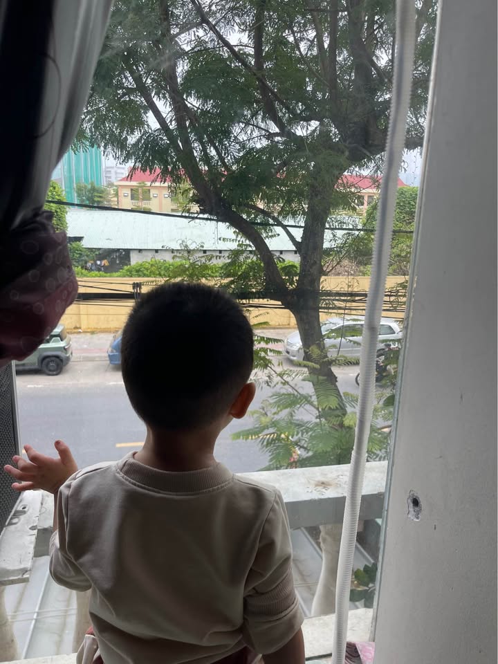 Nhà riêng 4 tầng Hòa Cường Nam, Hải Châu 200m² - Vị trí đắc địa, sẵn sàng ở!